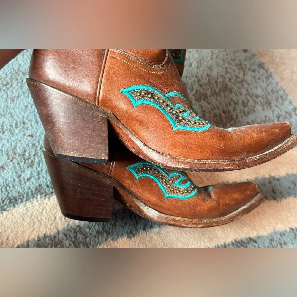 Lucchese Brown and Teal Heeled Western Boots - Picture 9 of 11